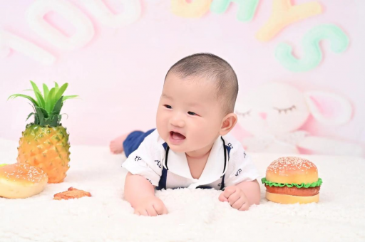石狮怀孕多久会觉得饿