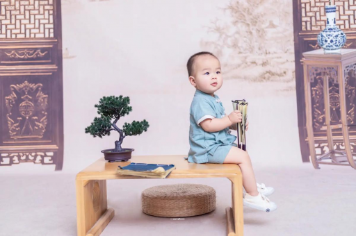 石狮怀孕初期食欲不振